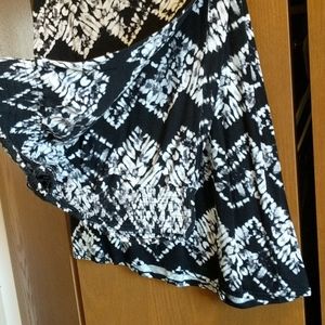 Ankle length elastic waist flowy skirt